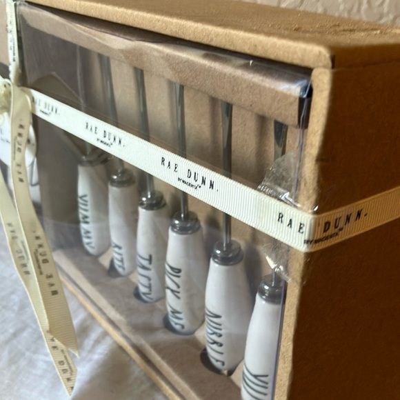 Rae Dunn: set of 6 rounded cheese holder & picks- wear on box - Picture 9 of 16